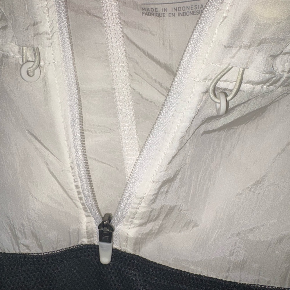 Nike Monochrome Zip-Up Jacket - Picture 5 of 8